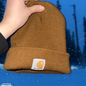 Carr hart hat, i have too much and need to get ride of a few